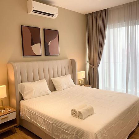 Makam Service Suites Berjaya Times Square Kuala Lumpur Bagian luar foto