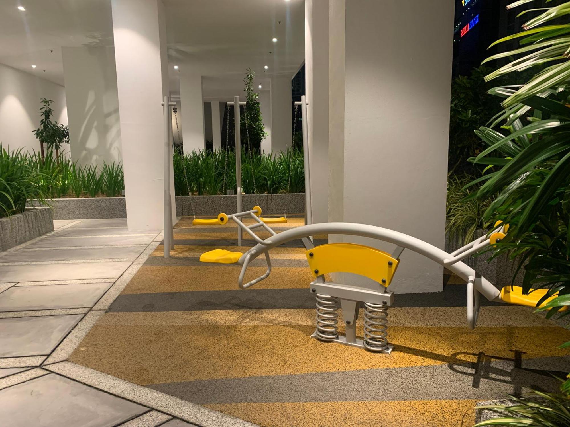 Makam Service Suites Berjaya Times Square Kuala Lumpur Bagian luar foto