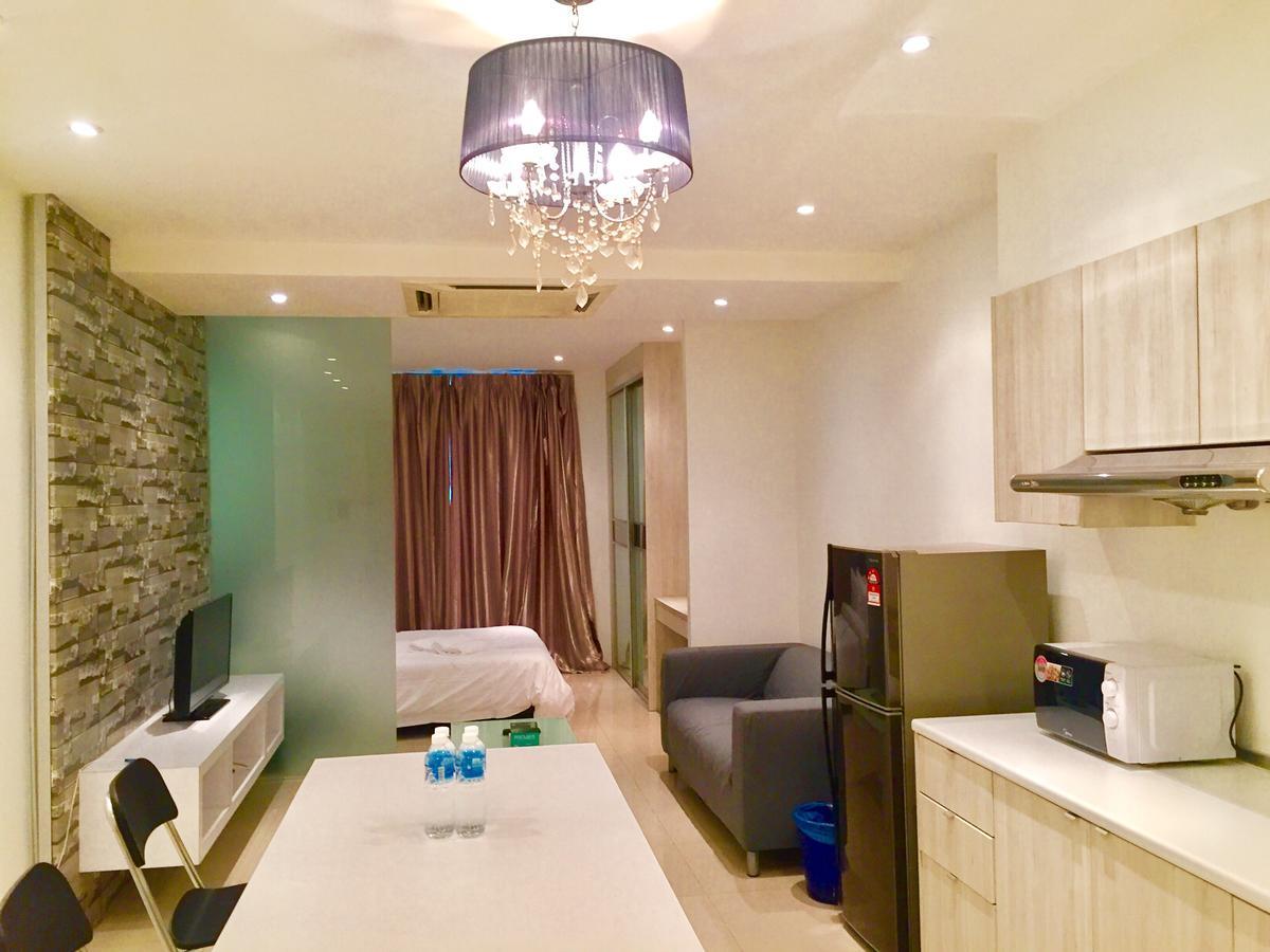 Makam Service Suites Berjaya Times Square Kuala Lumpur Bagian luar foto